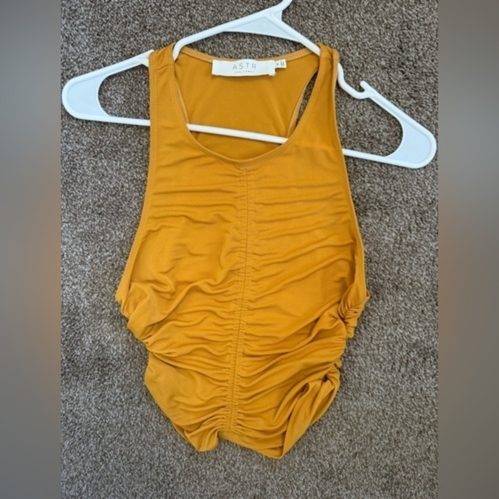 NWOT ASTR The Label Ruched Tank Medium